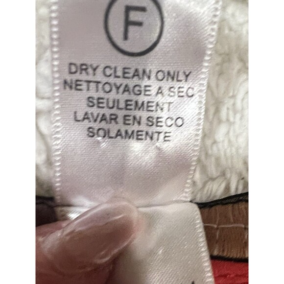 BCBG Maxazria Silk red flutter sleeve Gold Sequin scoop neck blouse top Small - Picture 8 of 8